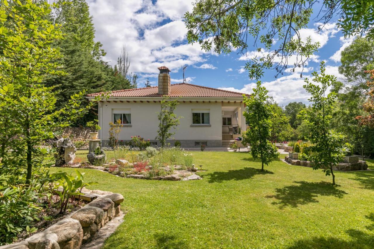 El Jardín De Alameda Сasa de vacaciones Alameda del Valle